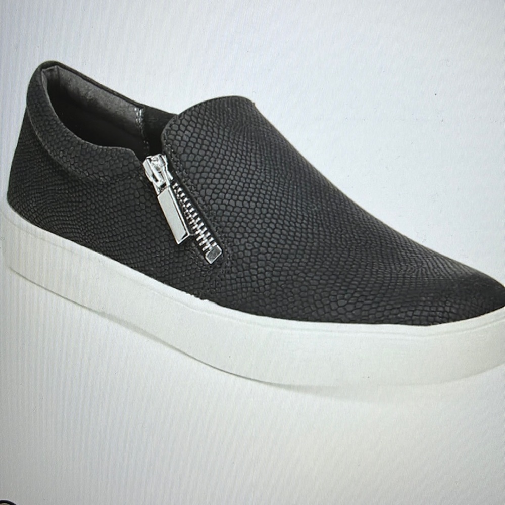 Moira Zip Sneakers
